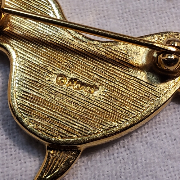 Beautiful and RARE Signed Monet Screw Construction Dog Brooch and Pave Crystals - Picture 6 of 6